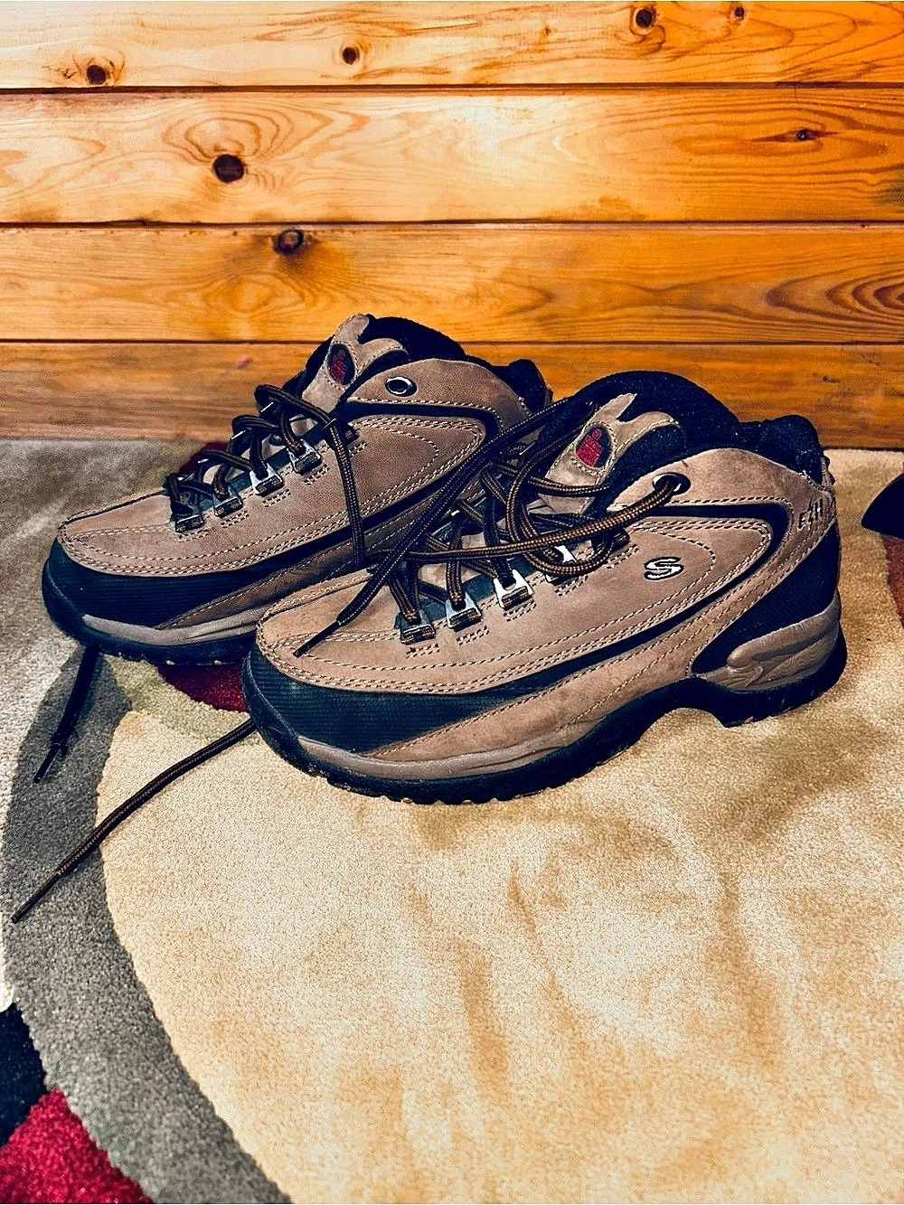 Skechers Brown & Black Hiking Boots US 6.5